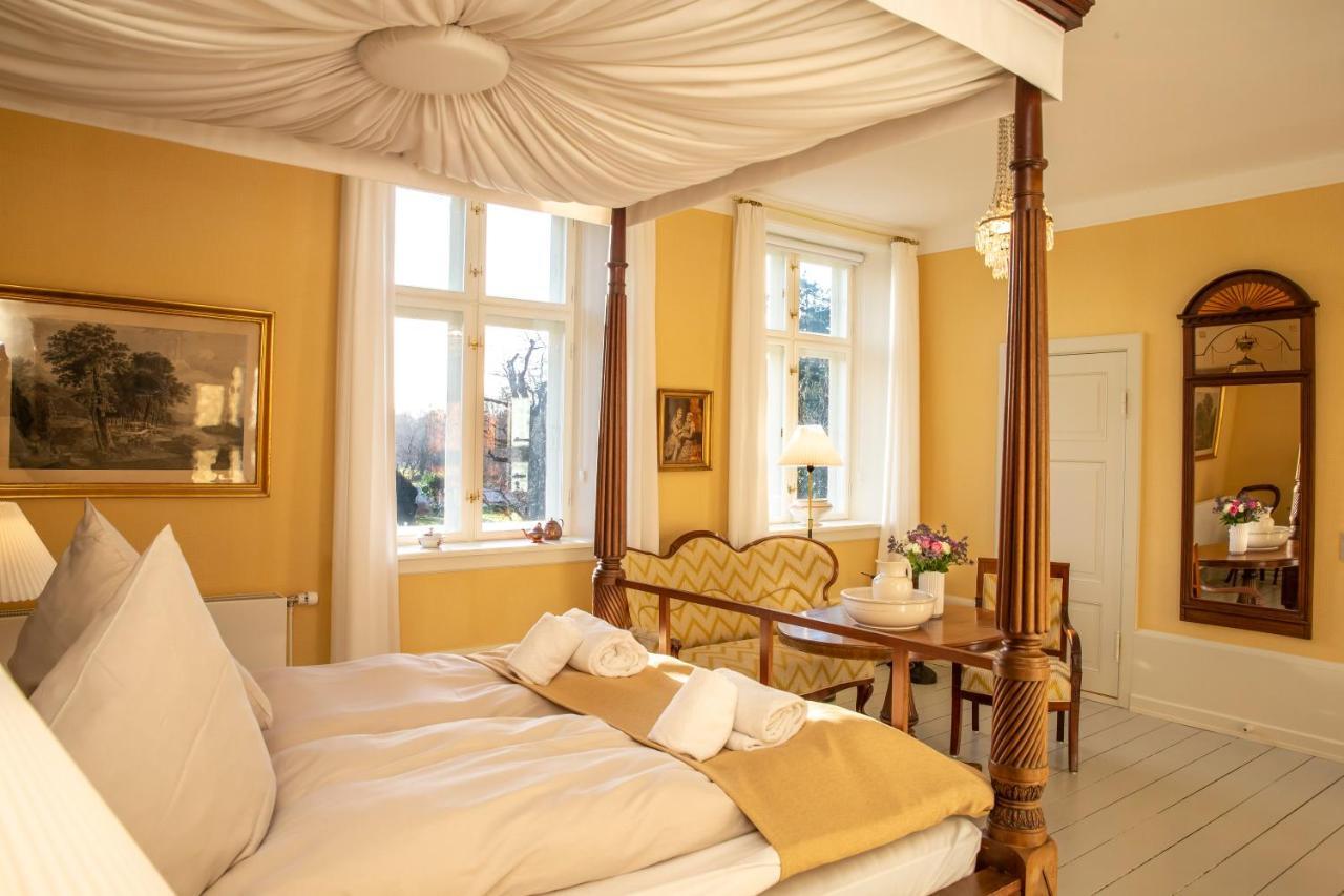 Fuglsang Herregaard Hotel Toreby Eksteriør billede